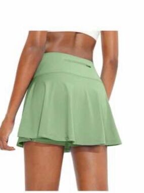 NWT Women’s Pleated Tennis Skort Mint Green Size Small Athletic Golf Pickleball